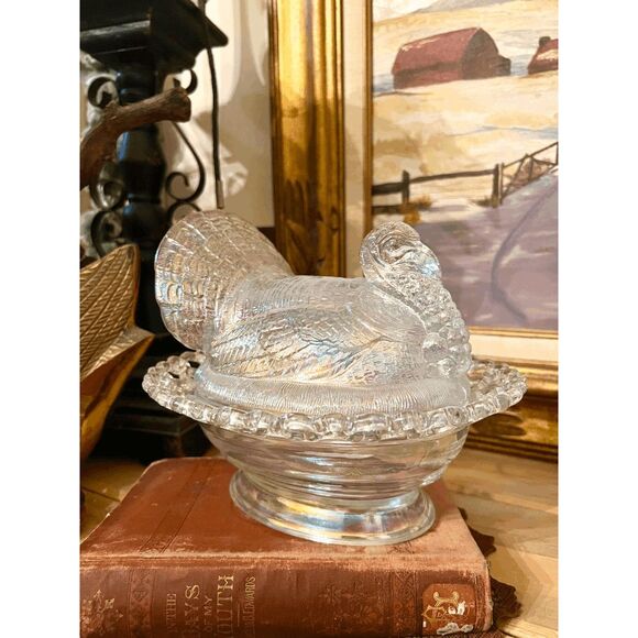 Large Crystal Carnival Glass Turkey on Nest Dish – Lace Edge Trinket Box – Mosse - Picture 2 of 5